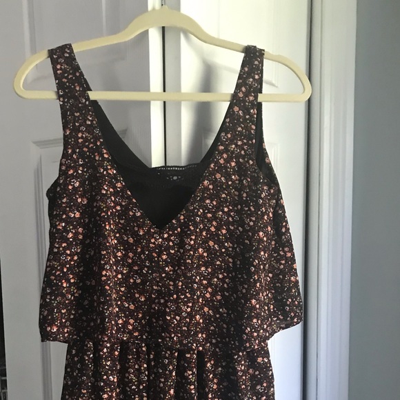 Romper - Picture 3 of 5